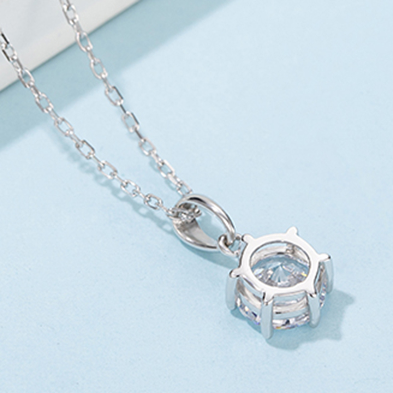 O03C (O03A) Six-Prong Round Pendant